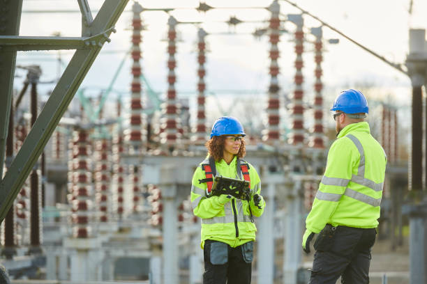 Best Local Electrician Companies  in Mount Angel, OR