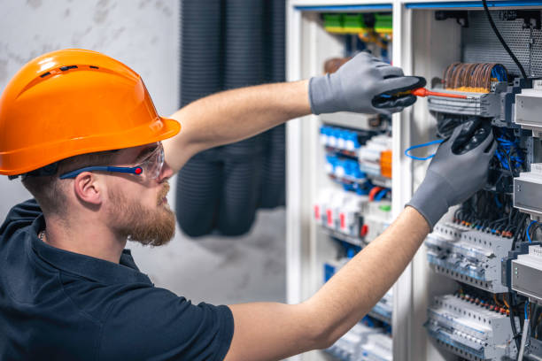 Best Affordable Electrician  in Mount Angel, OR